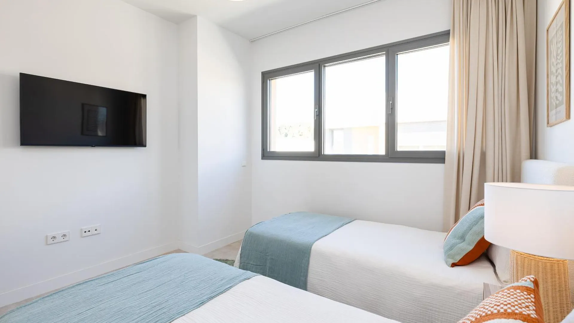 בית נופש לה קאלה דה מיחאס Luxury House Chaparral Golf E70 By Aora Stay